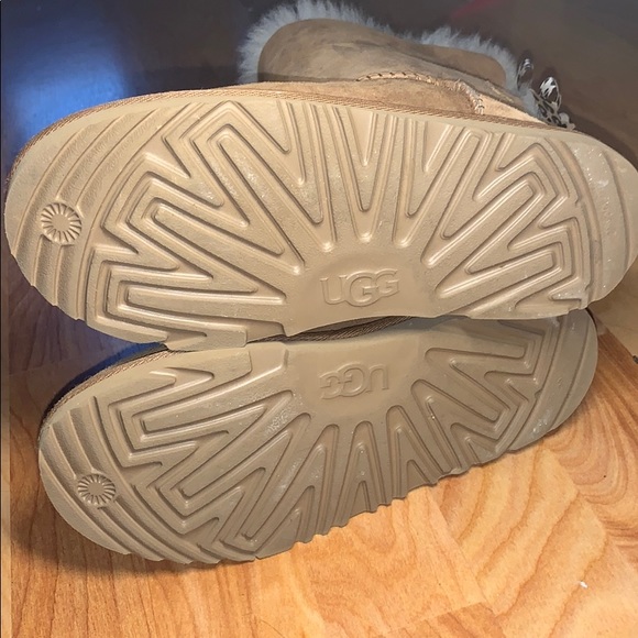 Ugg Boots - Picture 5 of 5